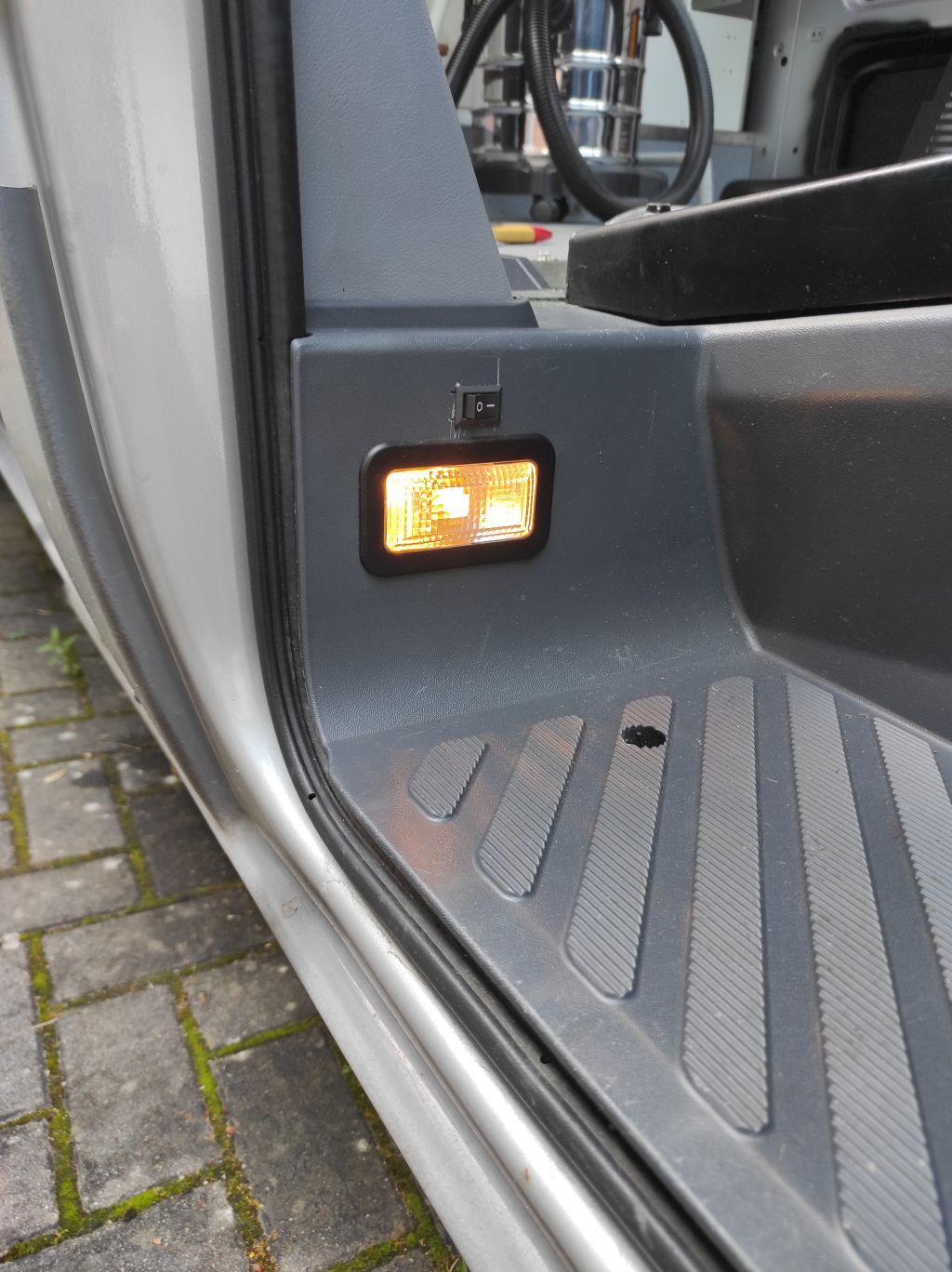 Einstiegsleuchte4.jpg