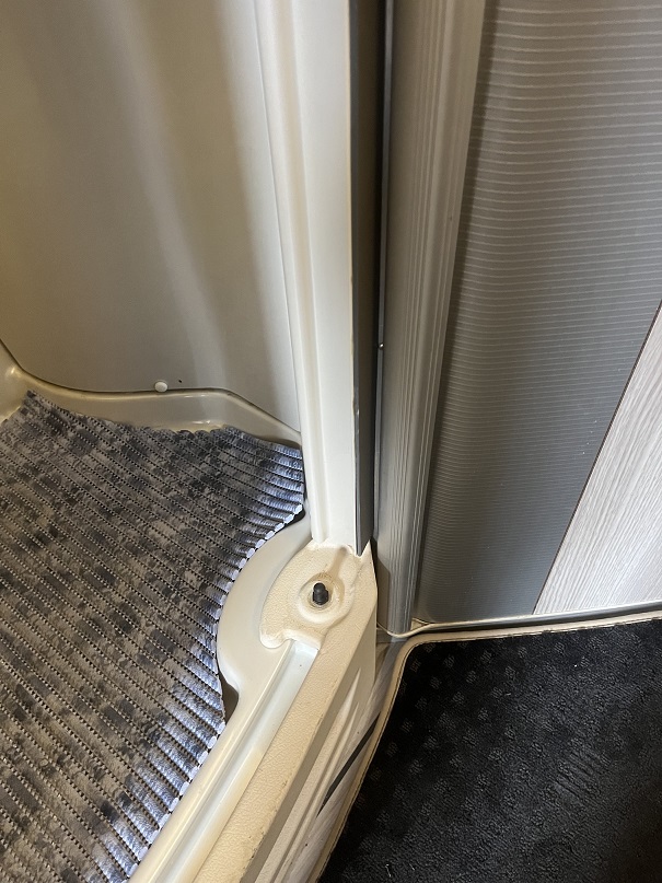 Hier mal die Sockelaufnahme