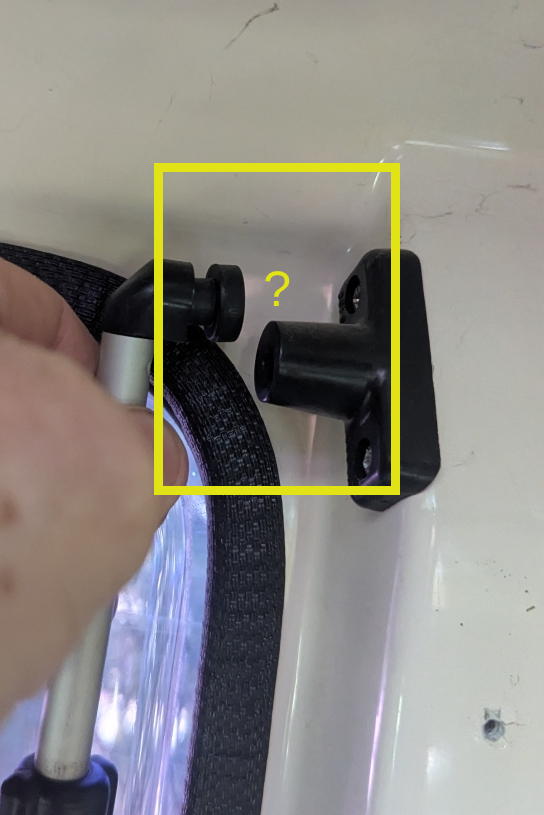 window strut.jpg
