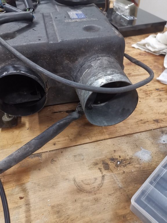 2019-11-24 16.05.24.jpg